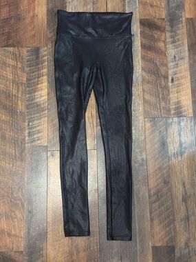 Spanx Leggings Women’s Black Faux Leather Pull On Stretch pants sz small S